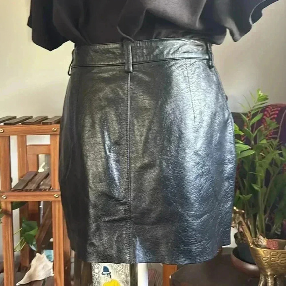 Wilson Leather Maxima Raw Hem Mini Skirt - Picture 11 of 11